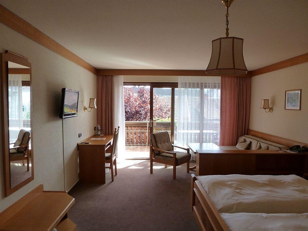 Ringhotel Garni Pflug Oberkirch  Eksteriør billede